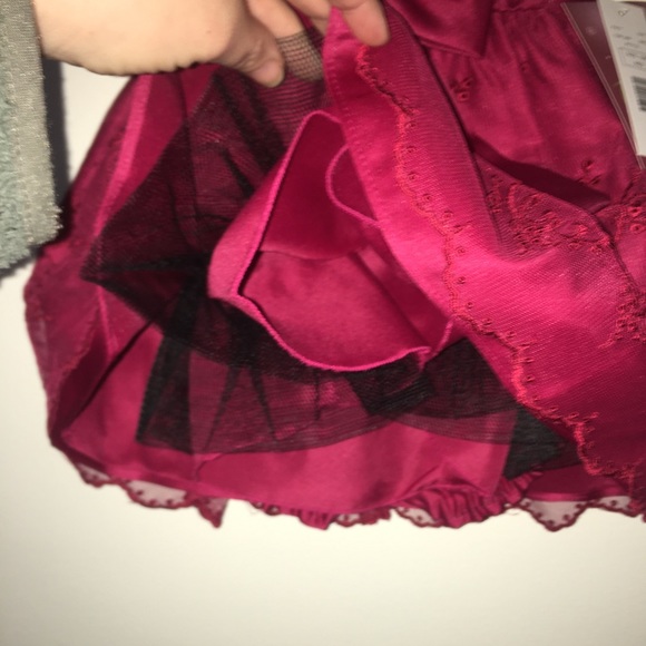 🎄NWT🎄12M Red Holiday Dress - Picture 5 of 7